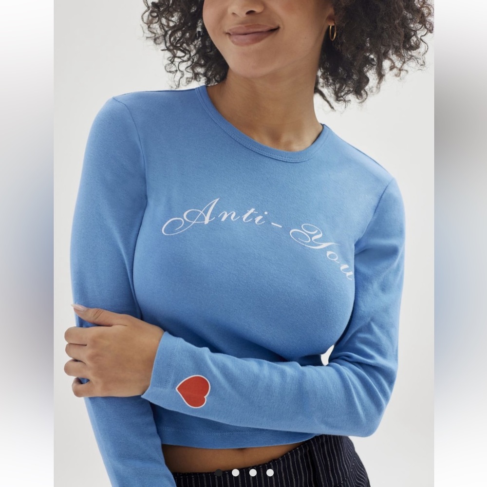 Urban Outfitters anti - You long sleeves tee ❤️💙